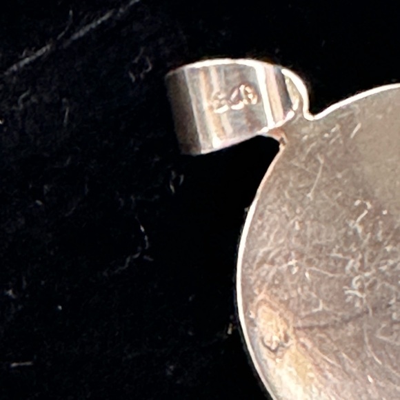 Sterling silver Aztec Calendar Pendant - Picture 5 of 5